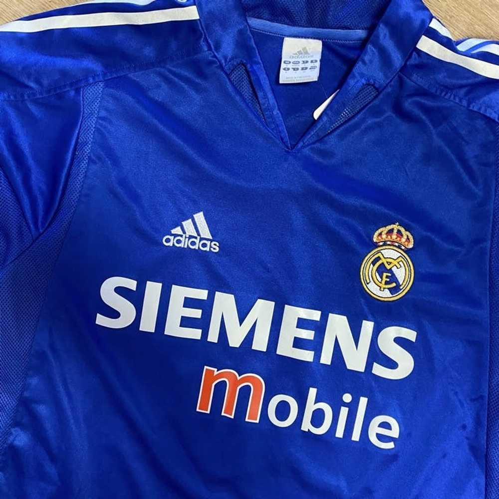 Real Madrid Home Jersey Soccer 04-05 Siemens Adidas