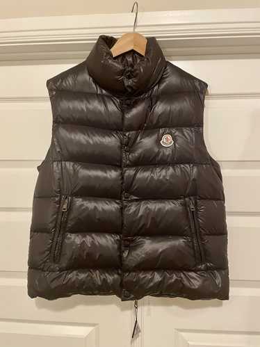 Moncler 🔥🔥Moncler Navy Tib Down Gilet Vest Size 