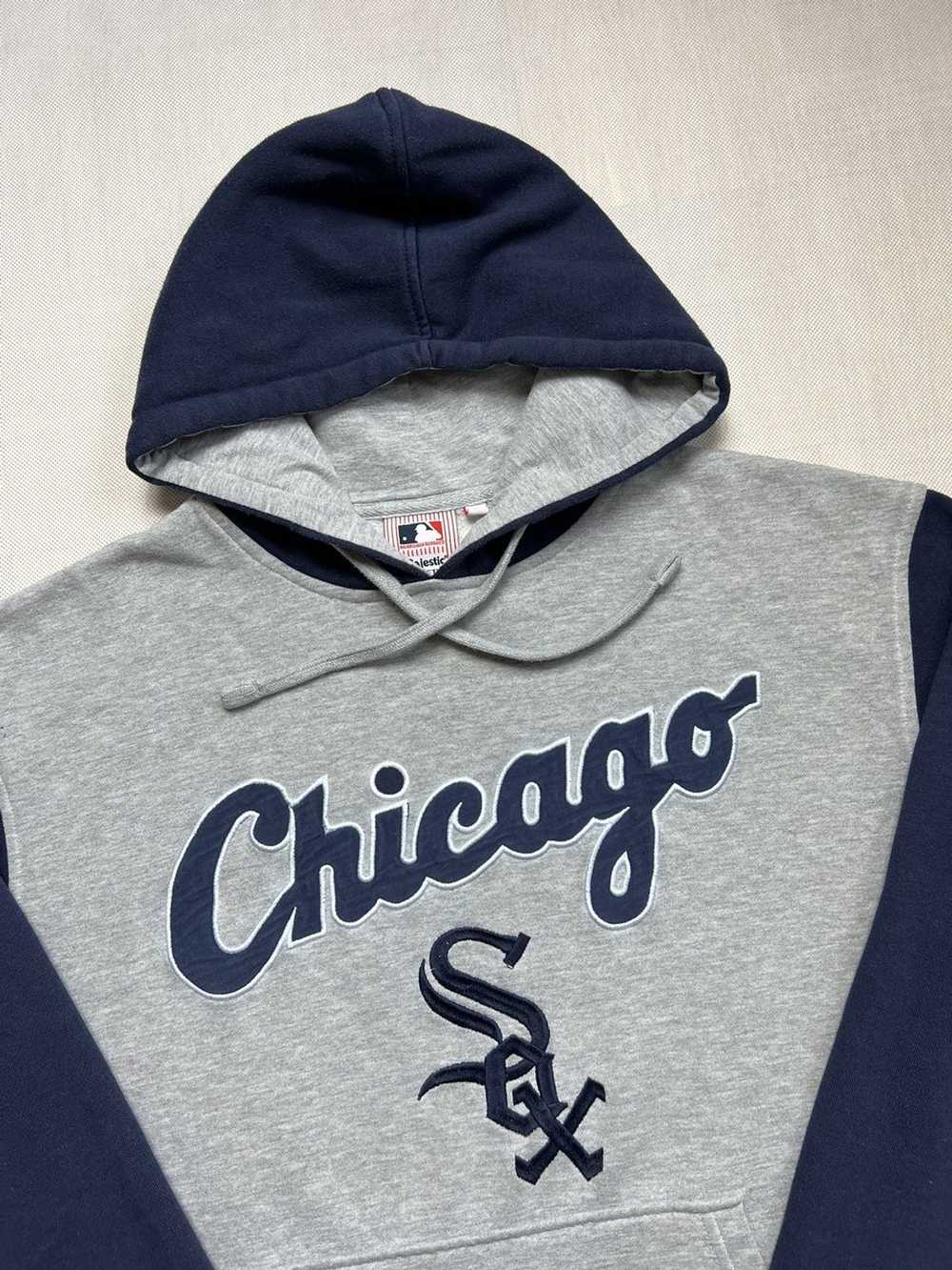 Majestic × Vintage Hoodie Chicago White Sox Majes… - image 3
