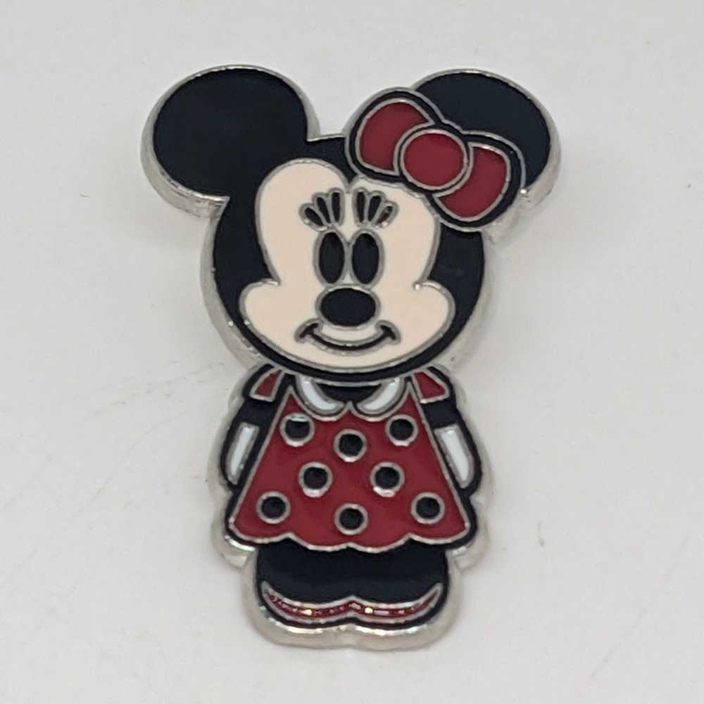 Disney Cute Minnie Mouse enamel Disney pin - image 1