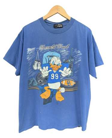 Tampa Bay Buccaneers Mickey at Quarterback Disney Vintage Football T-Shirt