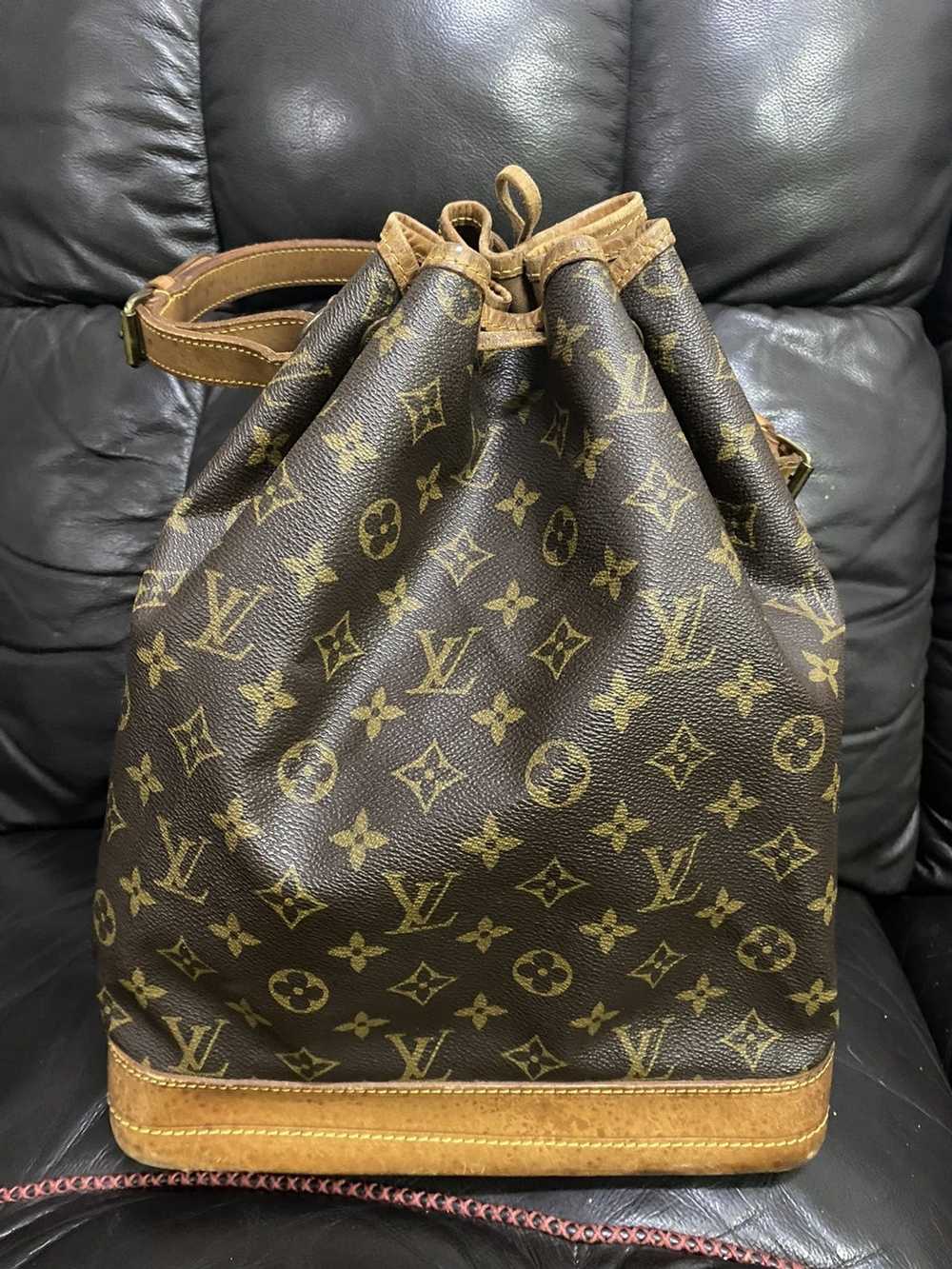 Louis Vuitton Louis Vuitton Vintage Neo GM Monogr… - image 2