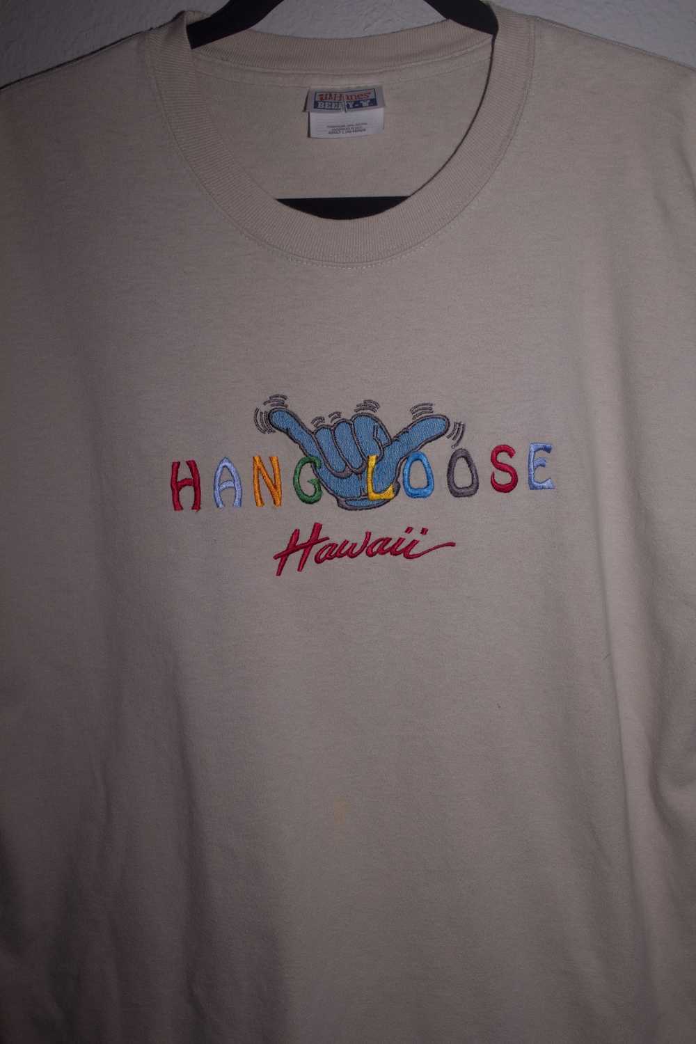 Vintage Y2K Hang Loose Hawaii Embroidered T-Shirt - image 4