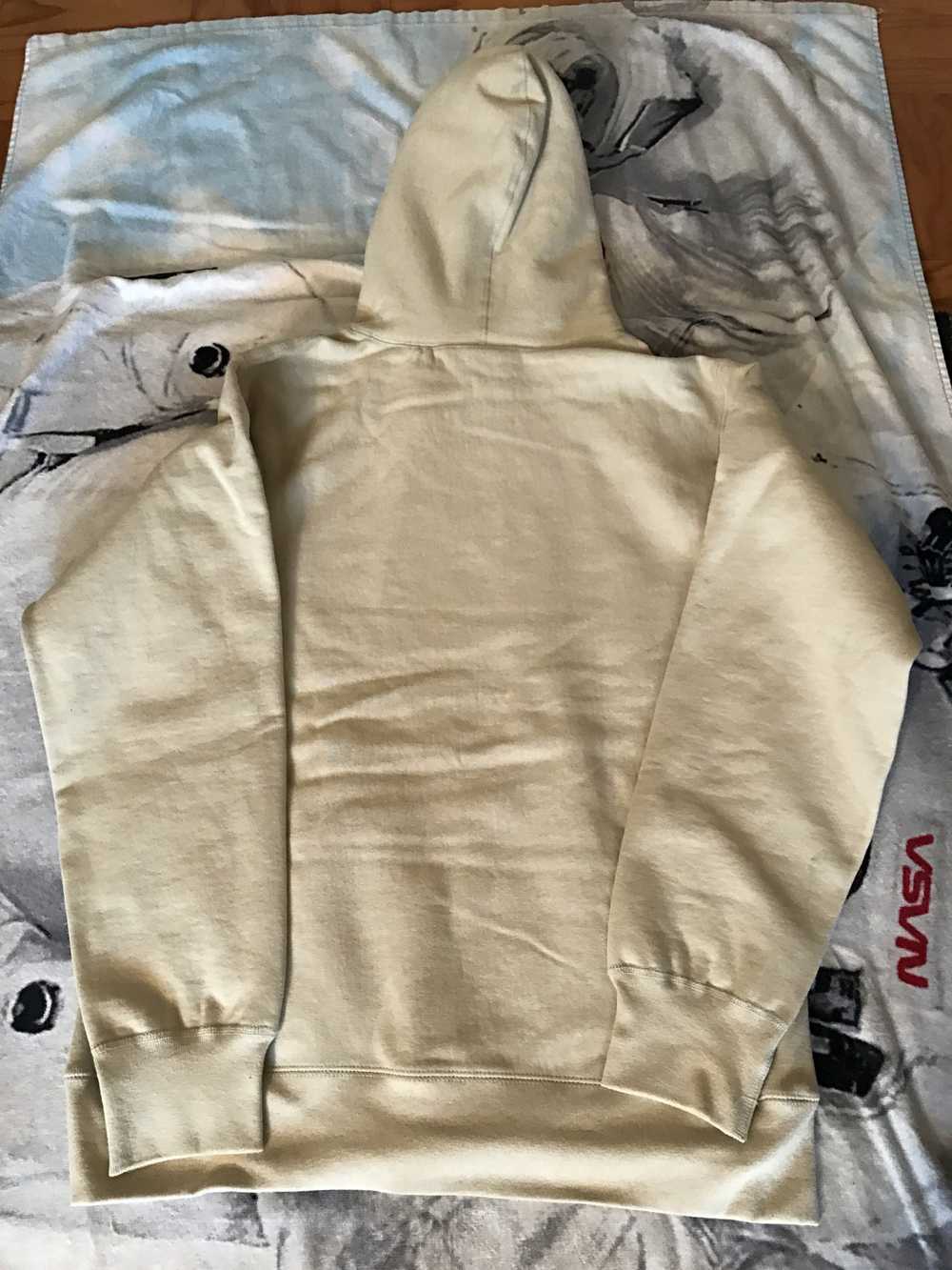 Supreme Supreme Crest Hooded Sweatshirt Tan - image 4