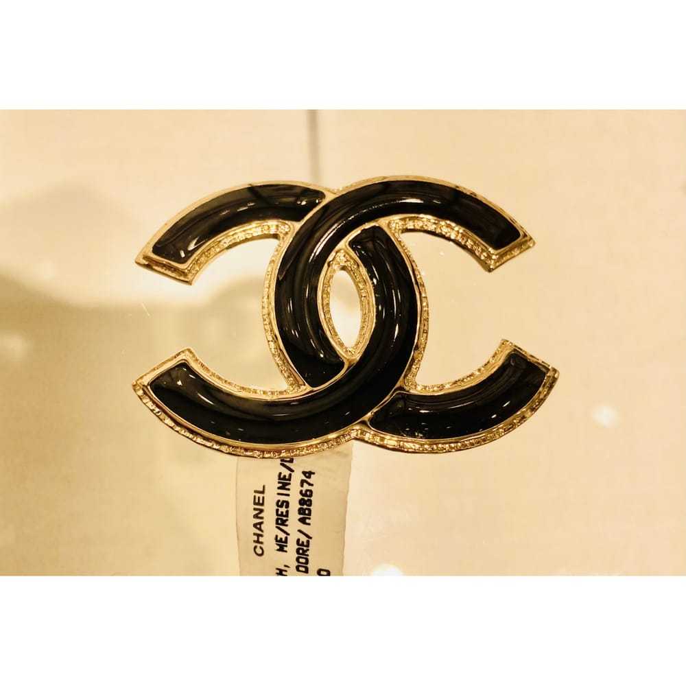 Chanel Pearl pin & brooche - image 10