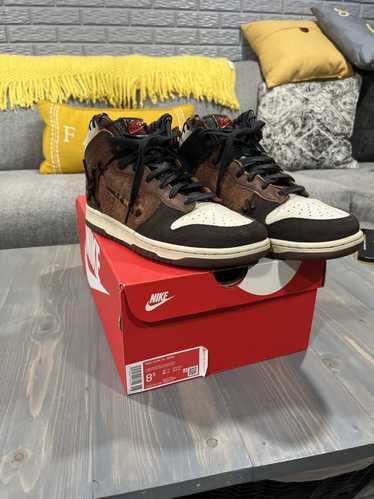 Hype × Nike Nike Bodega Dunk High