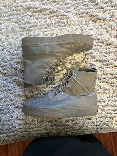 Urban outfitters duck on sale boots