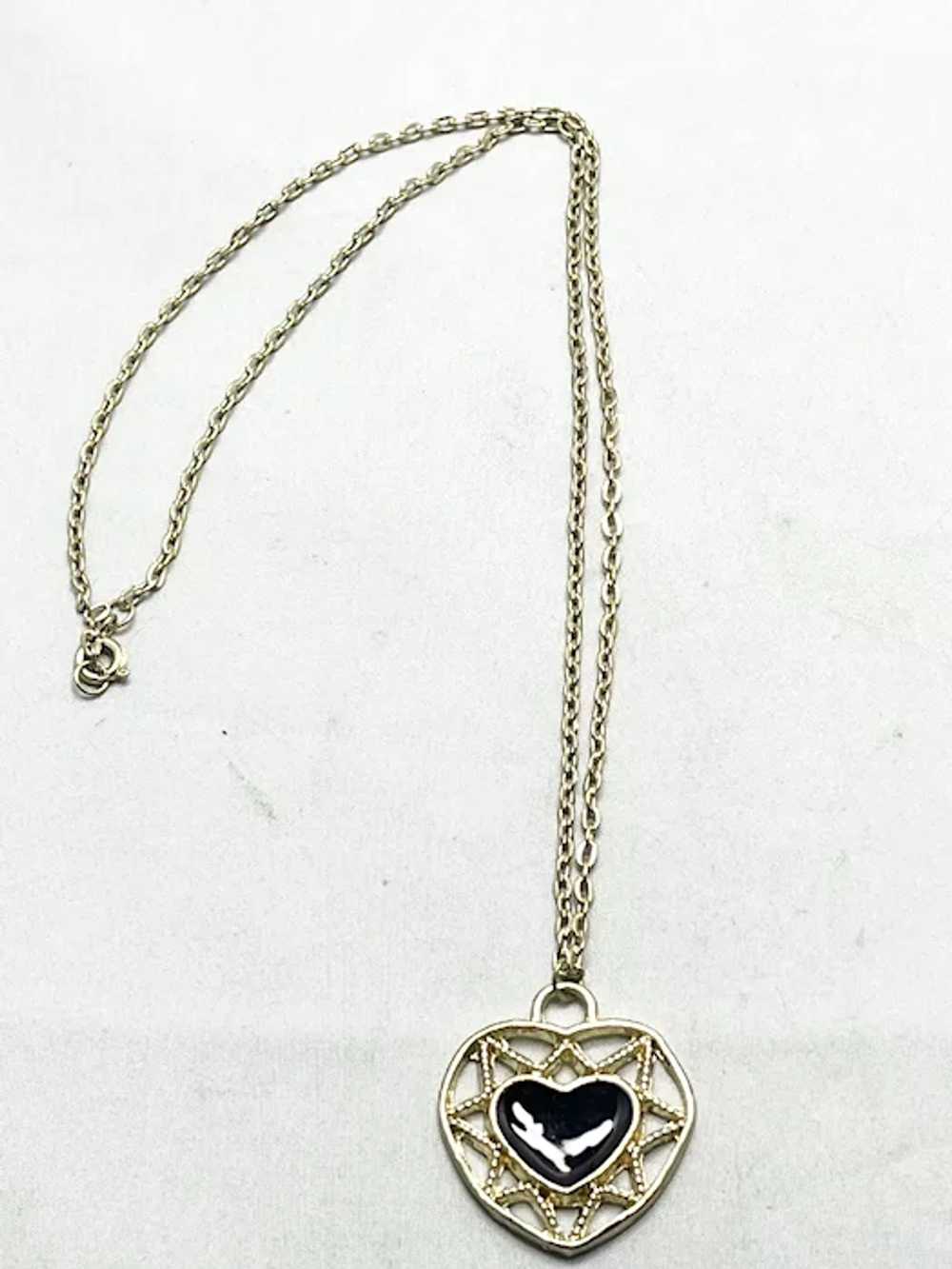 Vintage Black Enamel Heart Necklace - image 3