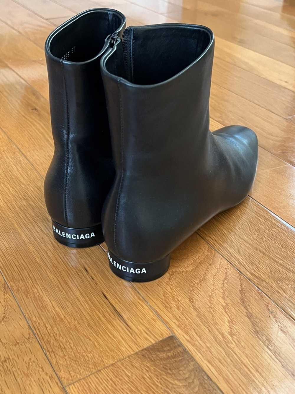 Balenciaga Balenciaga leather oval 20mm boots - image 3