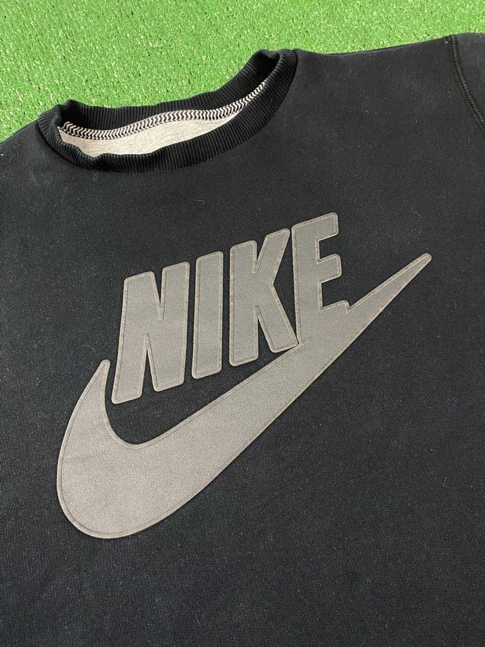 Nike × Vintage Vintage Y2K Nike Logo Spellout Cre… - image 2