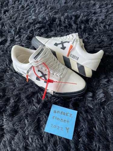 Off-White Off White Vulc Sneaker