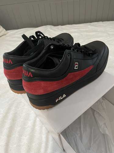 Fila × Gosha Rubchinskiy Fila x Gosha Rubchinskiy Log… - Gem