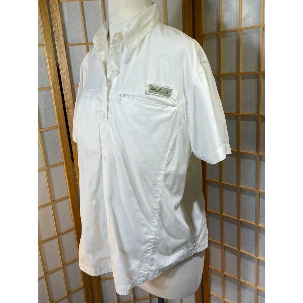 Columbia Columbia Med White Fishing Button Up - image 11