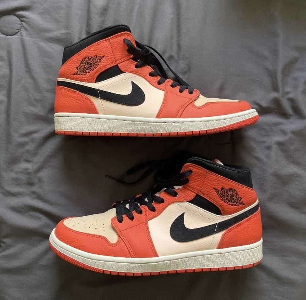 Jordan Brand AIR JORDAN 1 MID SE TEAM ORANGE/ BLA… - image 1