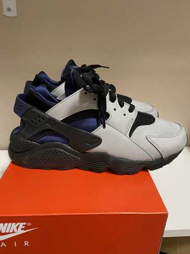 Nike NDS - Nike Huarache, men size 9, “shadow”