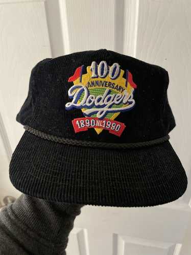 Vintage Los Angeles Dodgers 00's Spellouts Full-Zip Hoodie Sweatshirt –  ATTASTORES