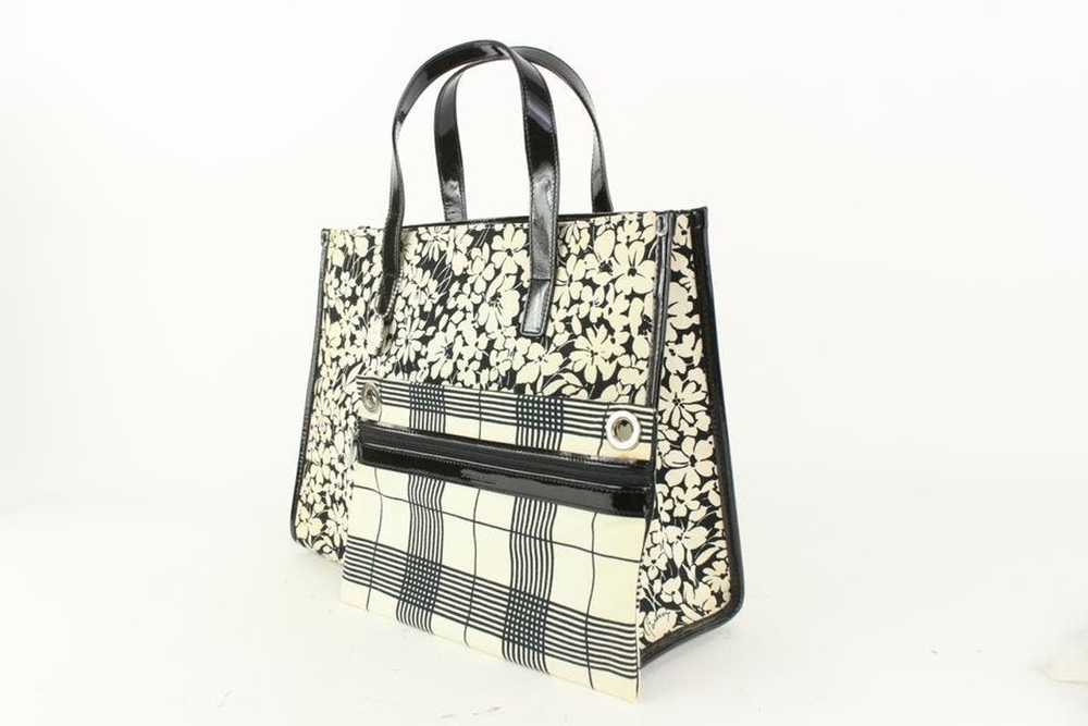 Burberry Burberry Black x White Floral Shopper To… - image 1