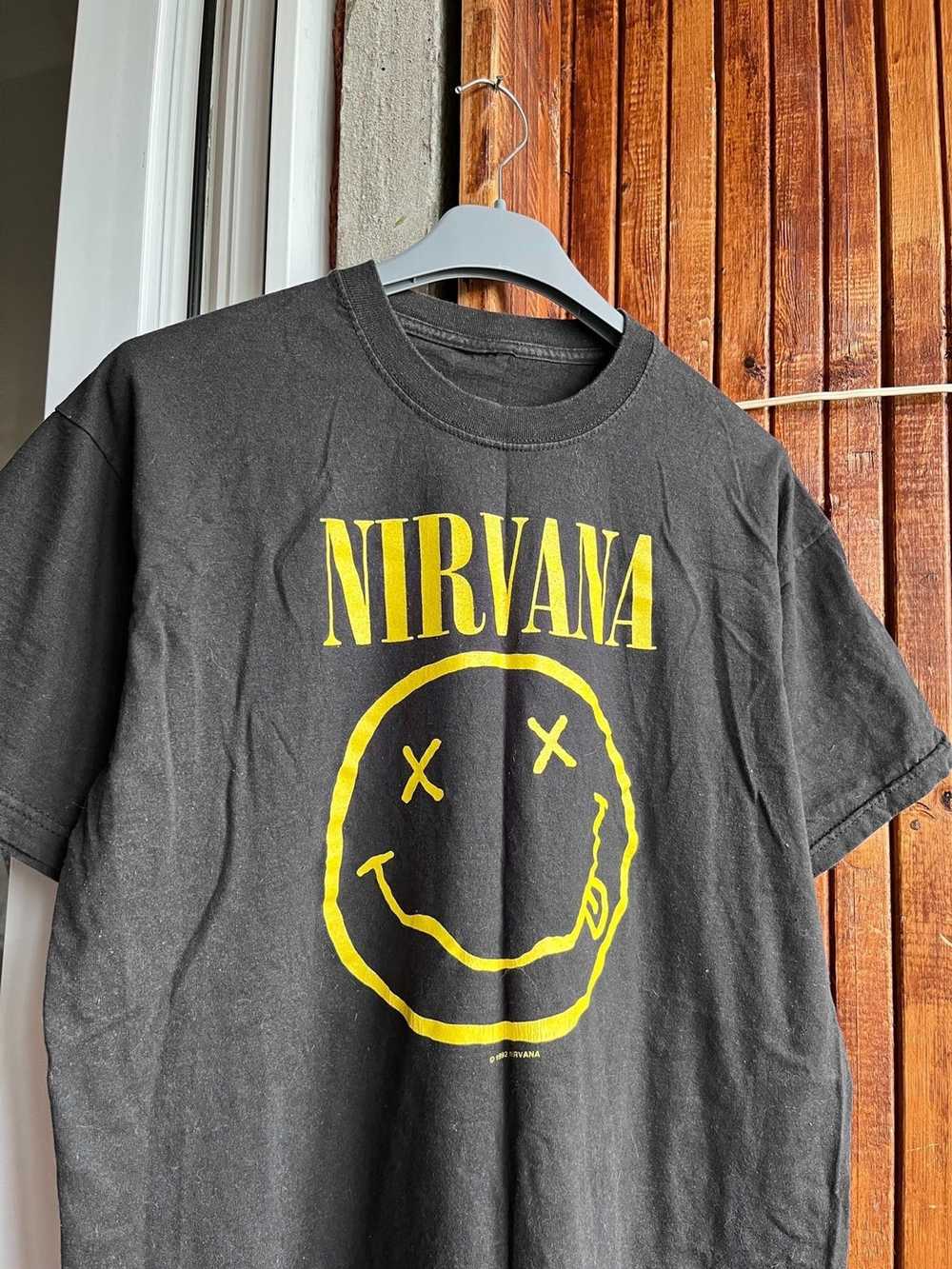 Band Tees × Nirvana × Vintage Vintage 1992 Nirvan… - image 2