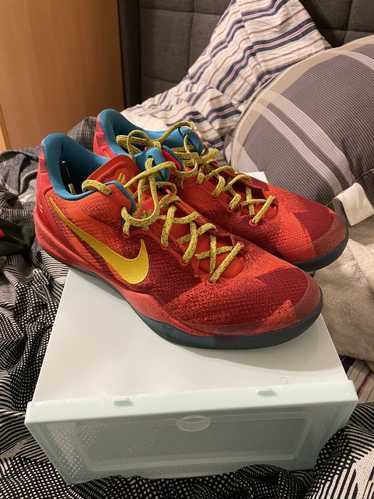 Nike Nike Kobe 8 YOTH Sz 10