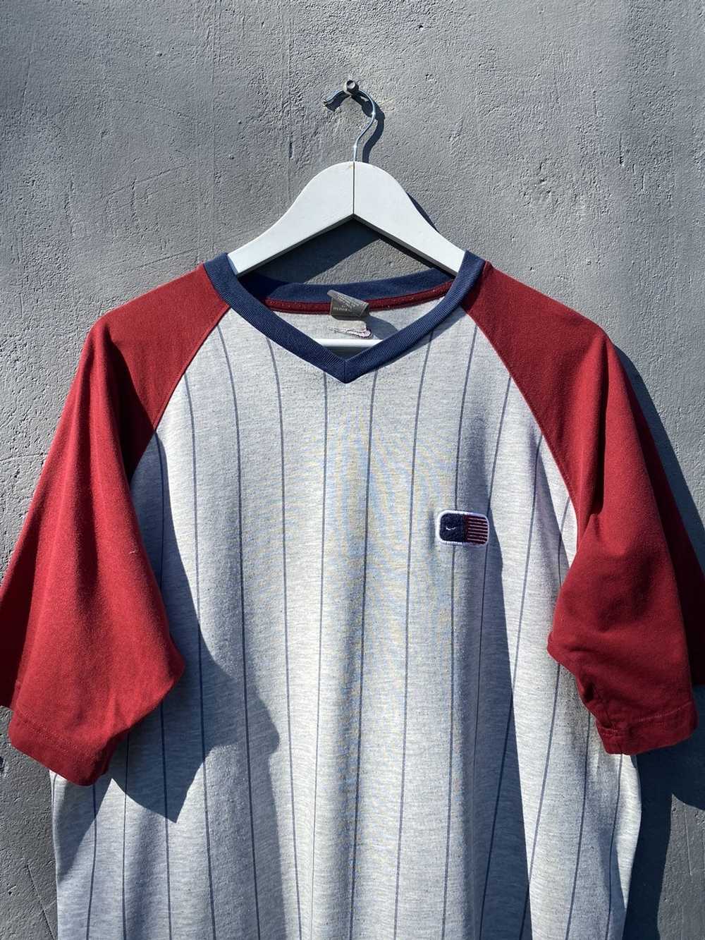 Nike × Vintage Vintage 90s NIKE Striped Small Swo… - image 2