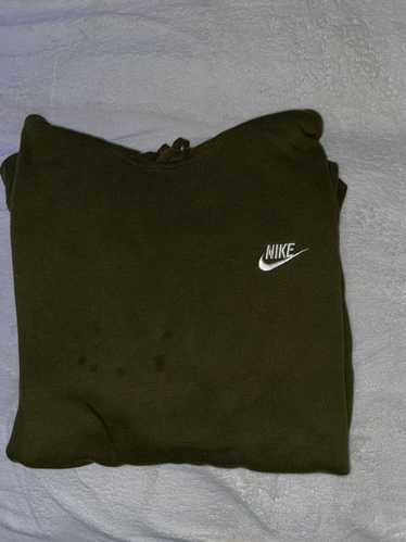 Nike Nike Club Fleece Pullover Hoodie