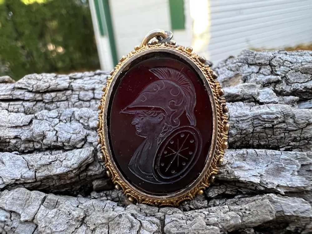 Victorian Carnelian and Gold Pendant - image 3