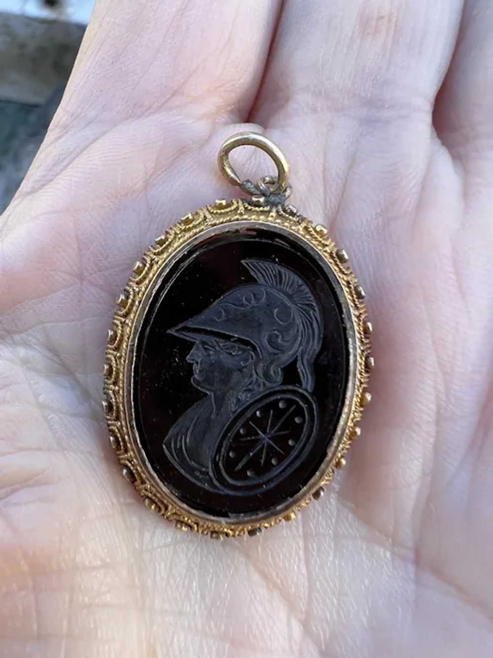 Victorian Carnelian and Gold Pendant - image 4