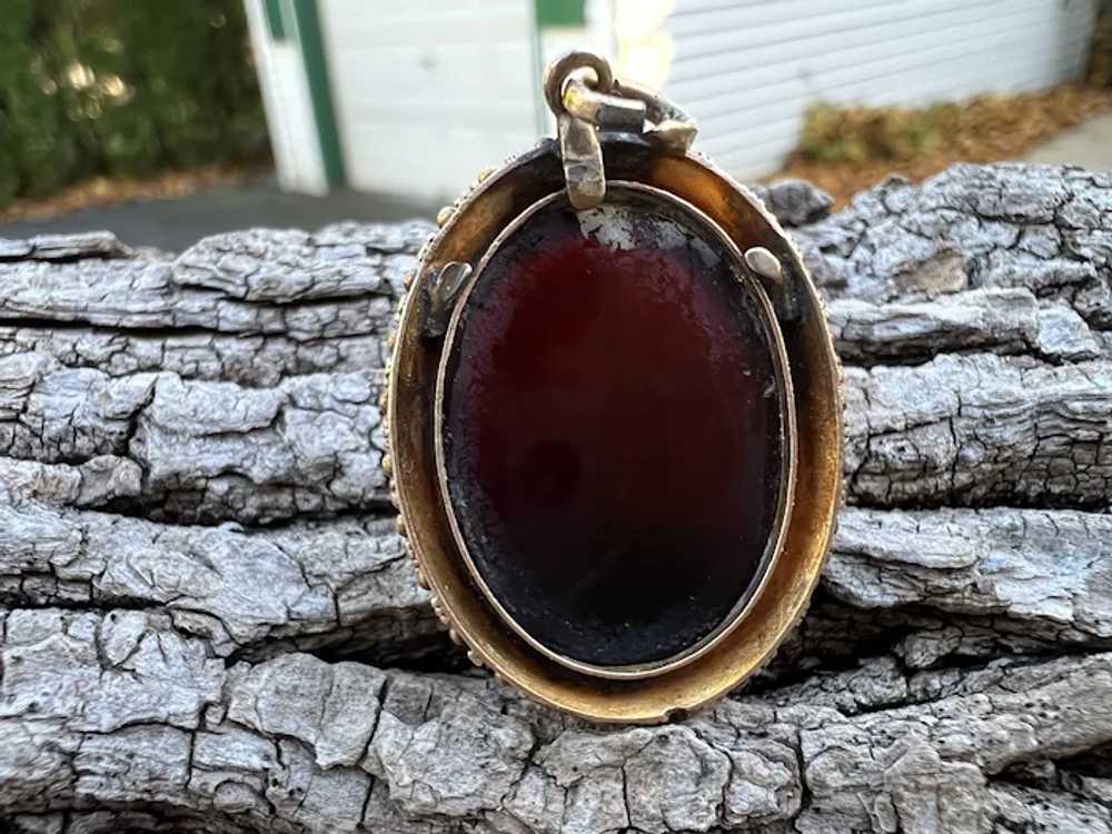 Victorian Carnelian and Gold Pendant - image 5