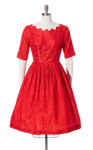 1950s Zig Zag Red Lace Party Dress | medium