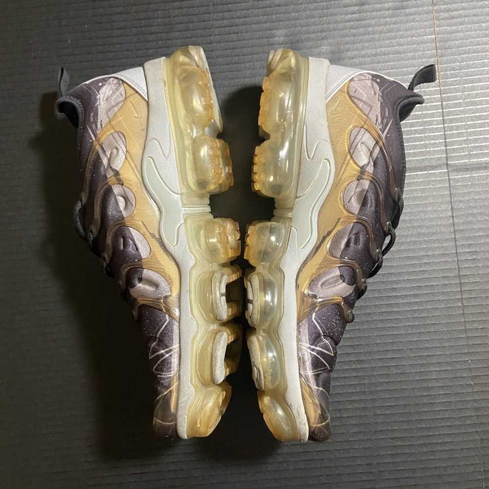 Nike Nike Air Vapormax Plus TN LA REQUIN Athletic… - image 6