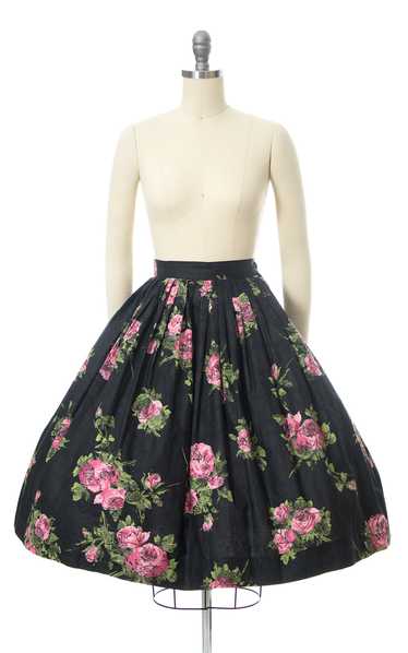 1950s Pink Roses Cotton Skirt | xs/small - image 1