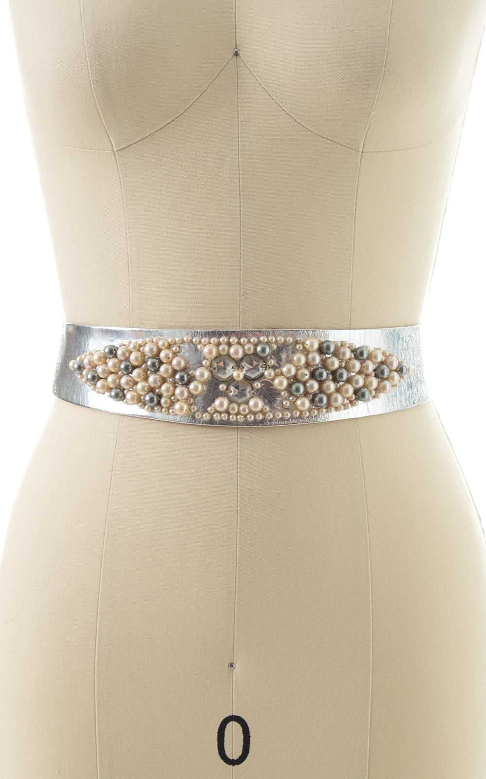 1950s Beaded Silver Leather Cinch Belt | small - Gem