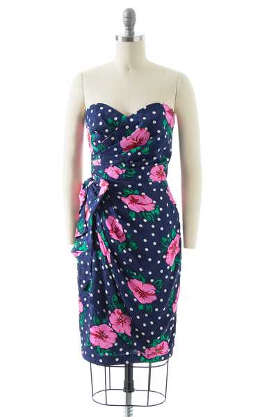$65 DRESS SALE /// 1980s Floral Polka Dot Silk Sar
