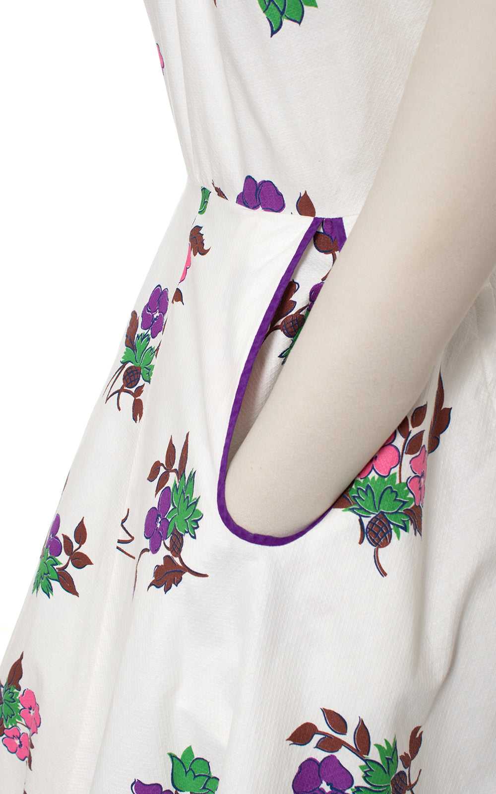 1950s Cute Pockets Floral Cotton Sundress | medium - image 2