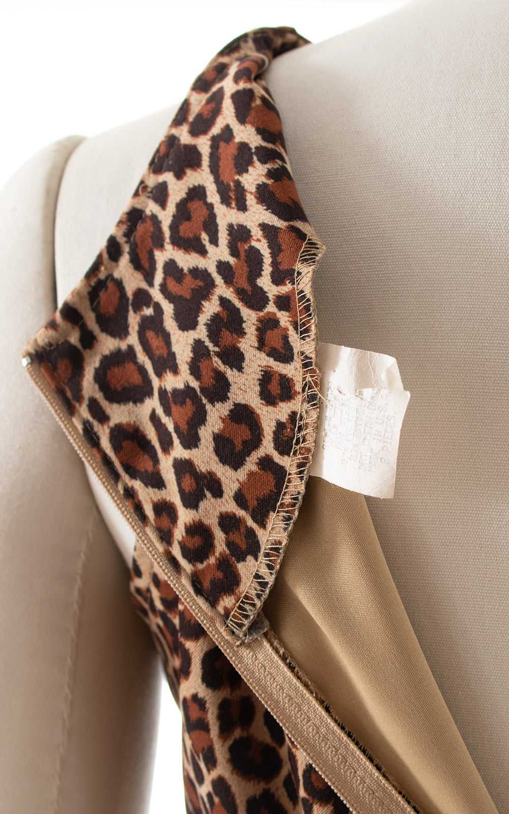 1990s Leopard Print Wiggle Dress | small - image 6