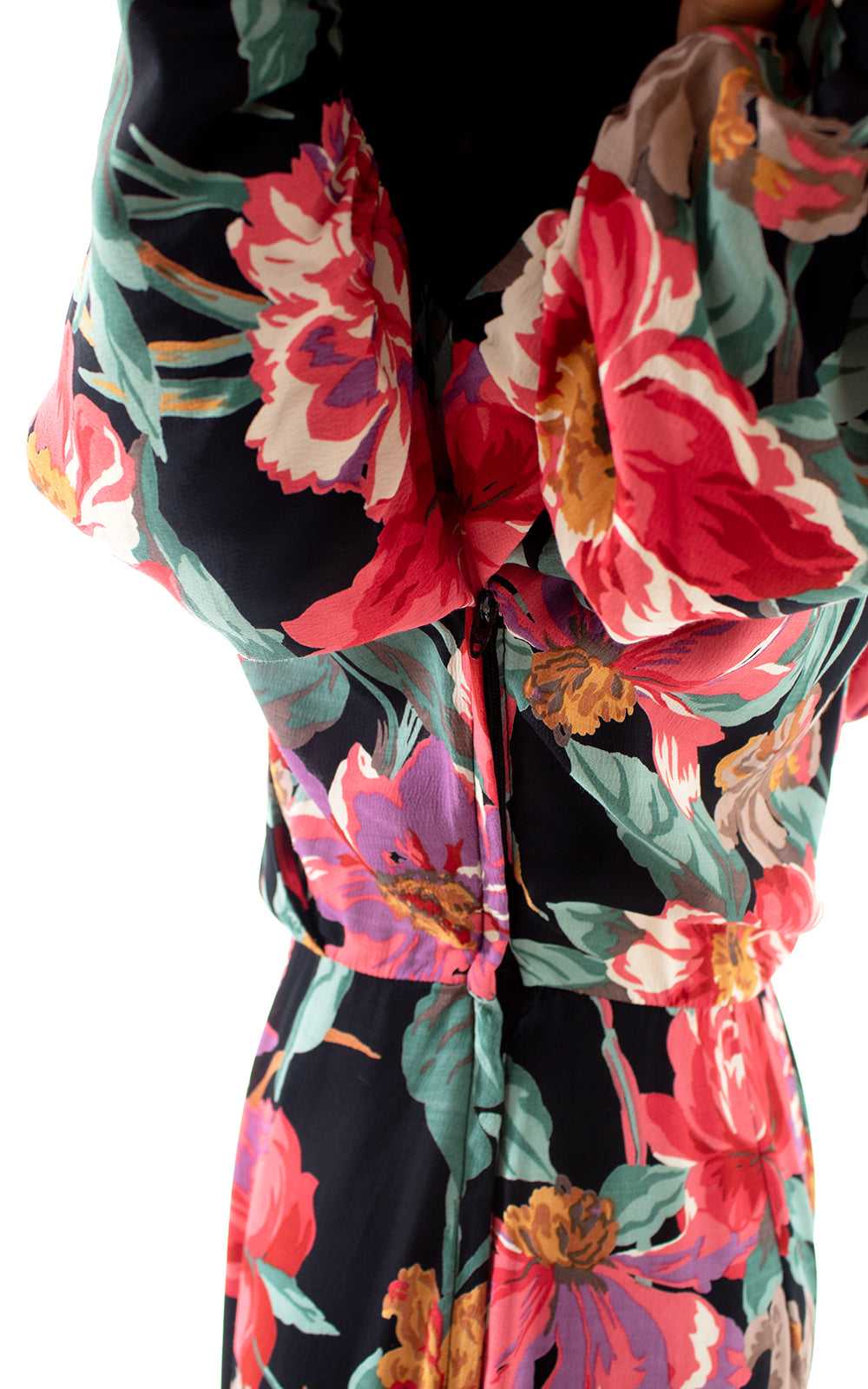 1980s Black Floral Puff Sleeve Sheath Dress | sma… - image 8
