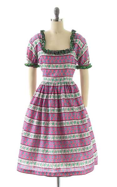 $65 DRESS SALE /// 1950s 1960s Ruffled Striped Ros