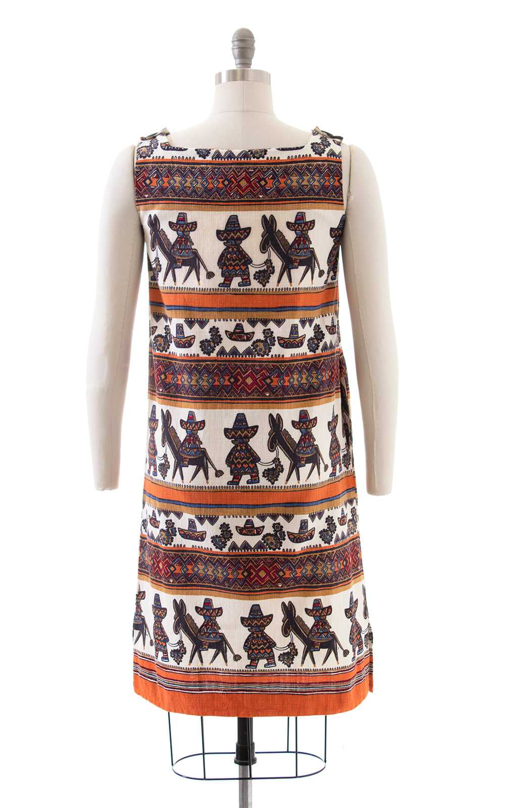 1960s Mexican Novelty Print Shift Dress | small - image 4