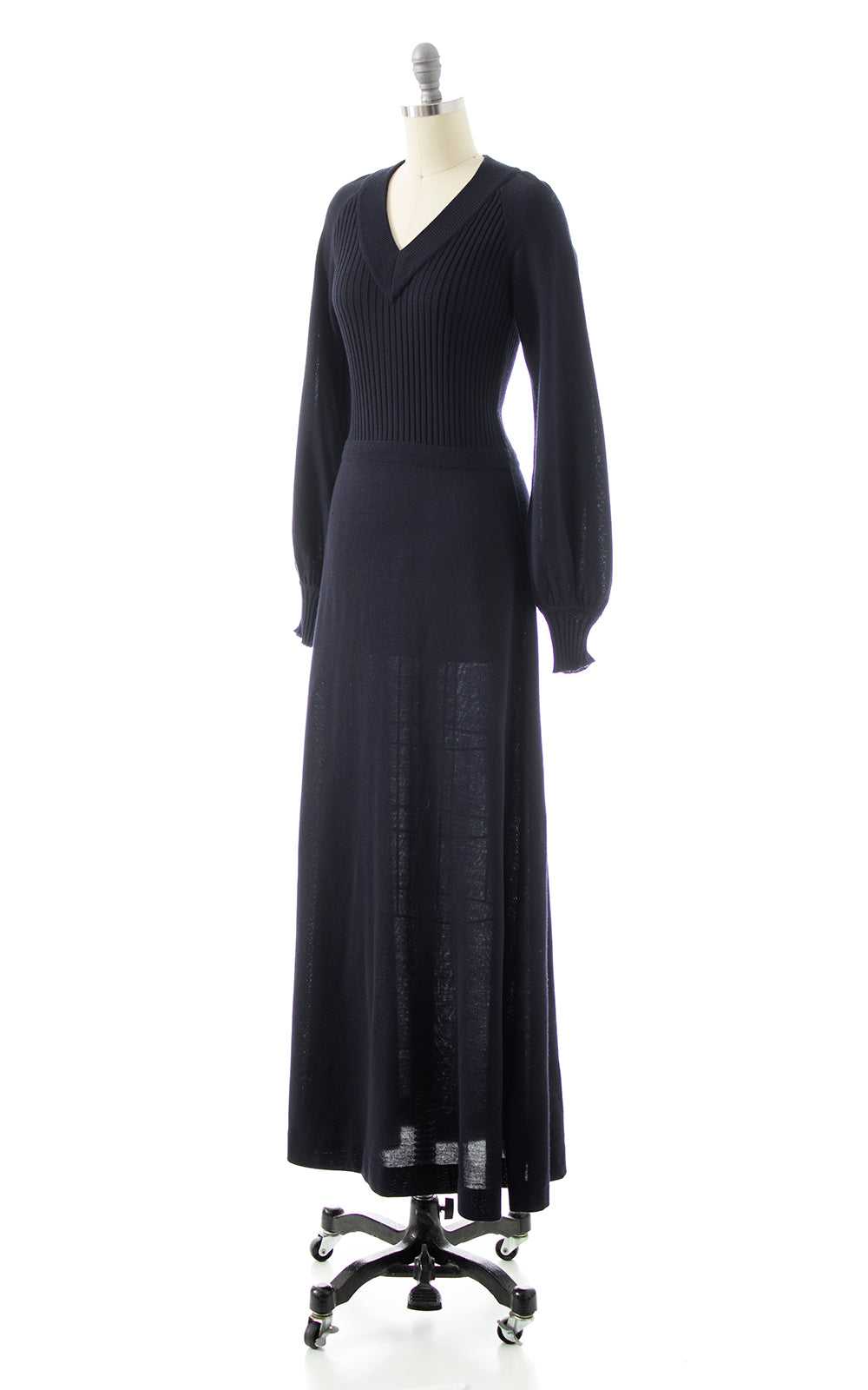 1970s Bishop Sleeve Knit Maxi Dress | x-small/sma… - image 3