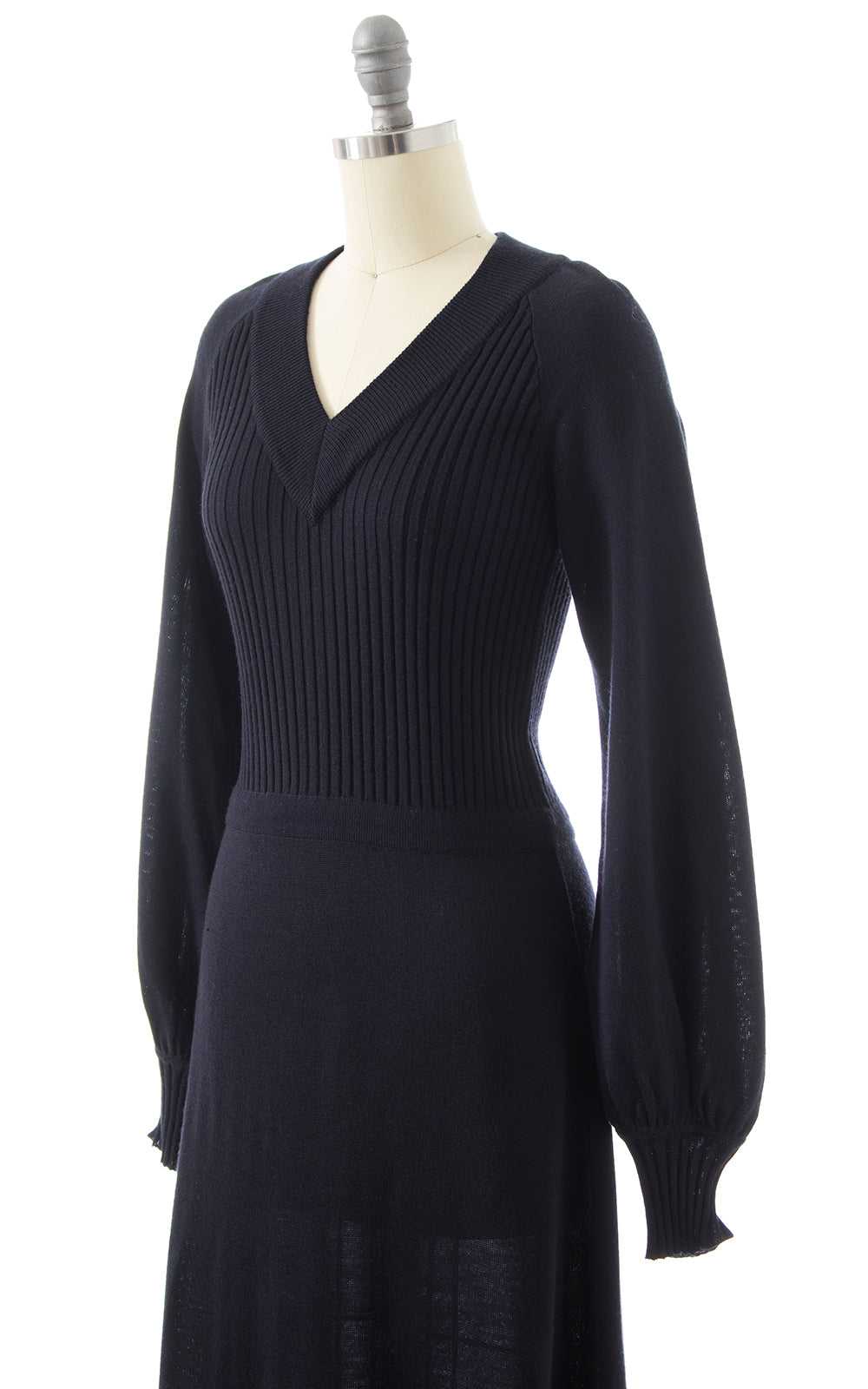 1970s Bishop Sleeve Knit Maxi Dress | x-small/sma… - image 5