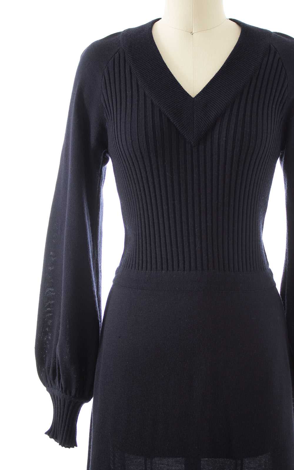 1970s Bishop Sleeve Knit Maxi Dress | x-small/sma… - image 6
