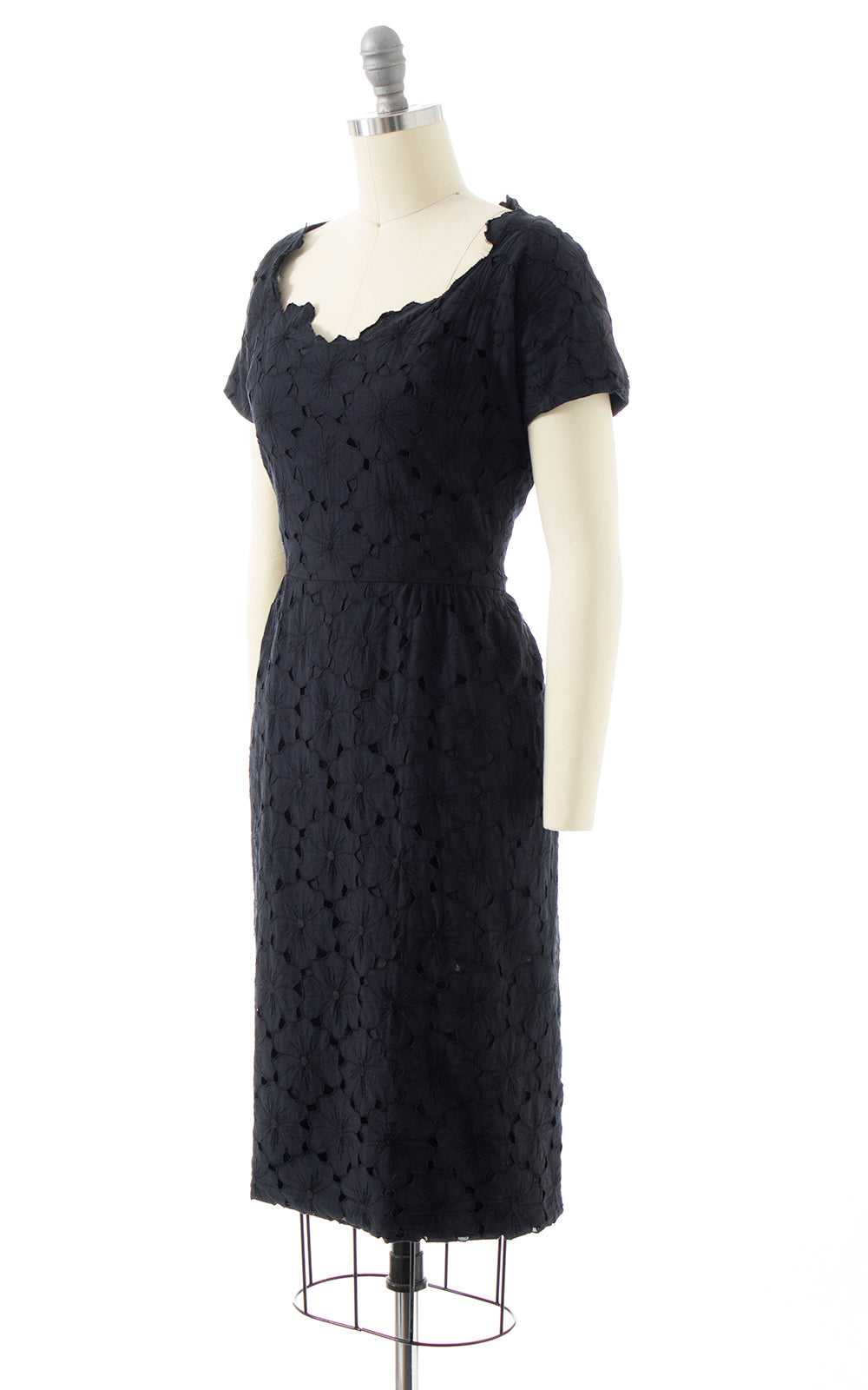 1950s Black Floral Cutwork Wiggle Dress | small - image 3