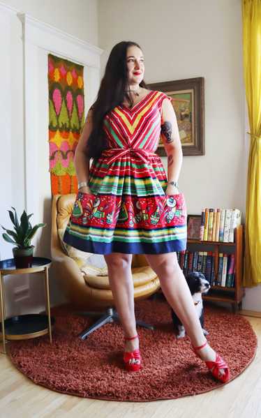 1940s Mexican Novelty Border Print Wrap Dress | me