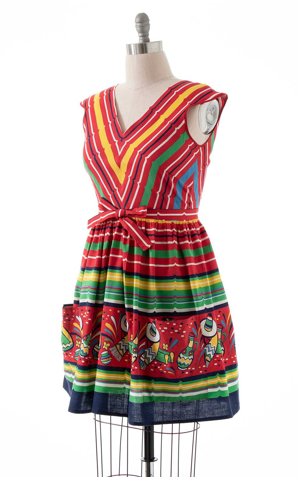 1940s Mexican Novelty Border Print Wrap Dress | m… - image 4