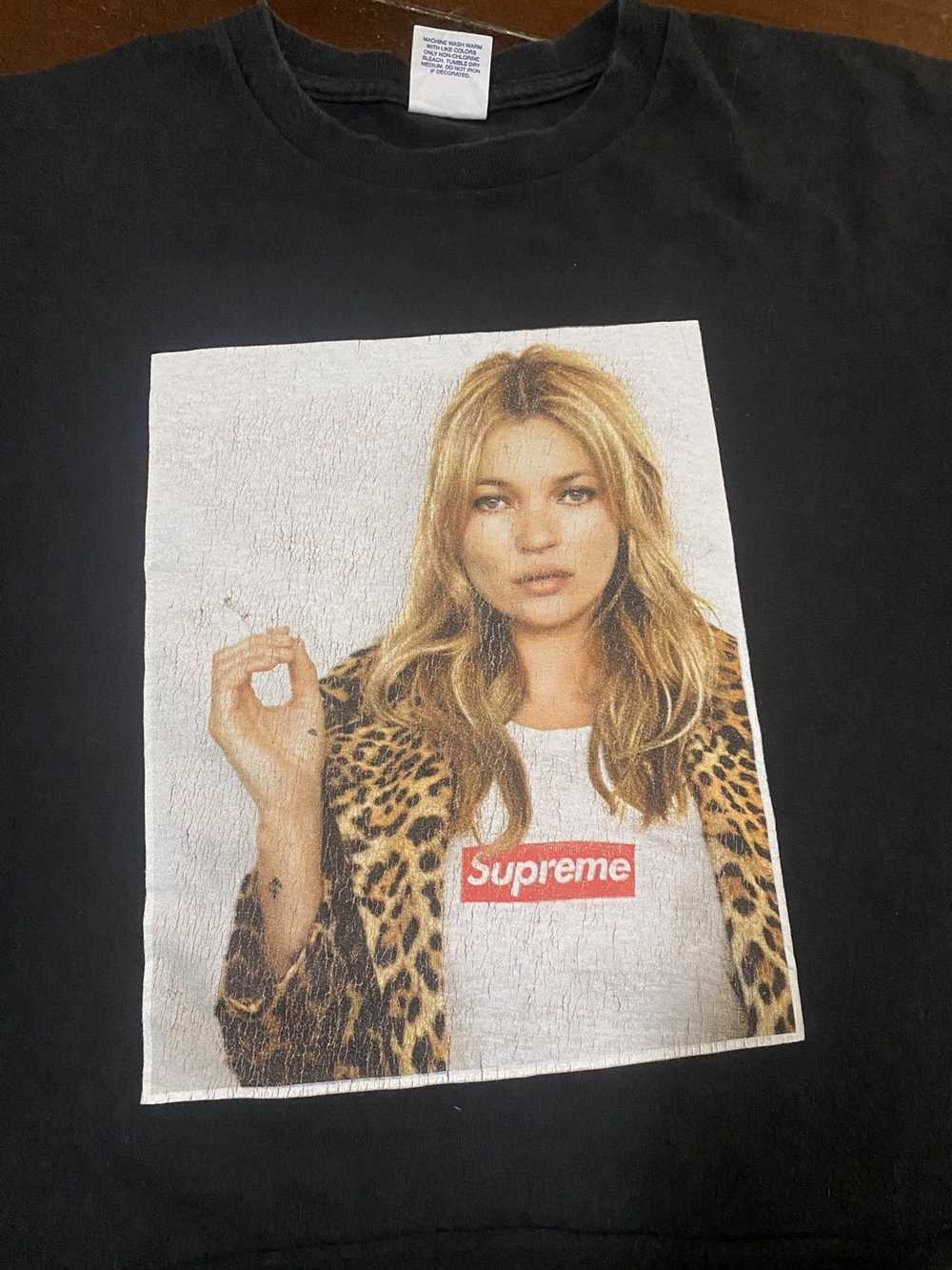 Supreme Holly grail SUPREME KATE MOSS photo tee s… - image 3