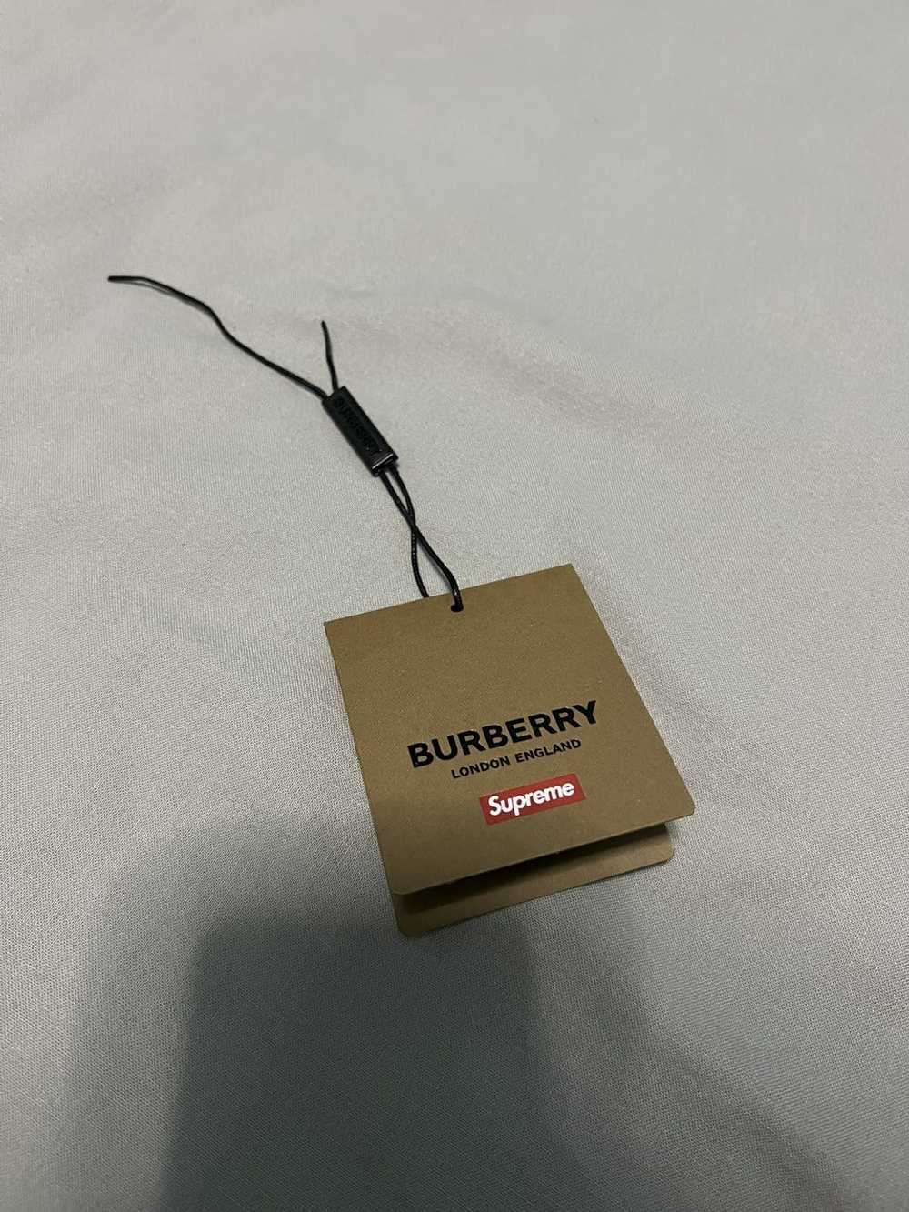 Burberry × Supreme Supreme Burberry Box Logo Hood… - image 5