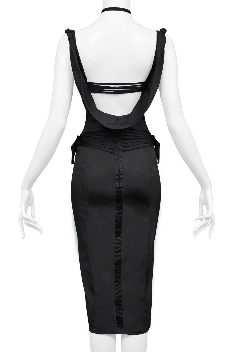 GUCCI BY TOM FORD BLACK CORSET COCKTAIL DRESS 2003 - image 11