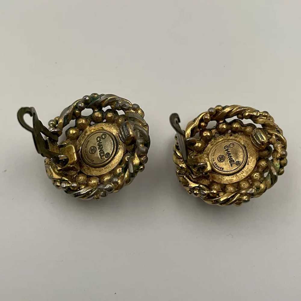 Authentic Chanel Vintage Clip On Earrings - image 8