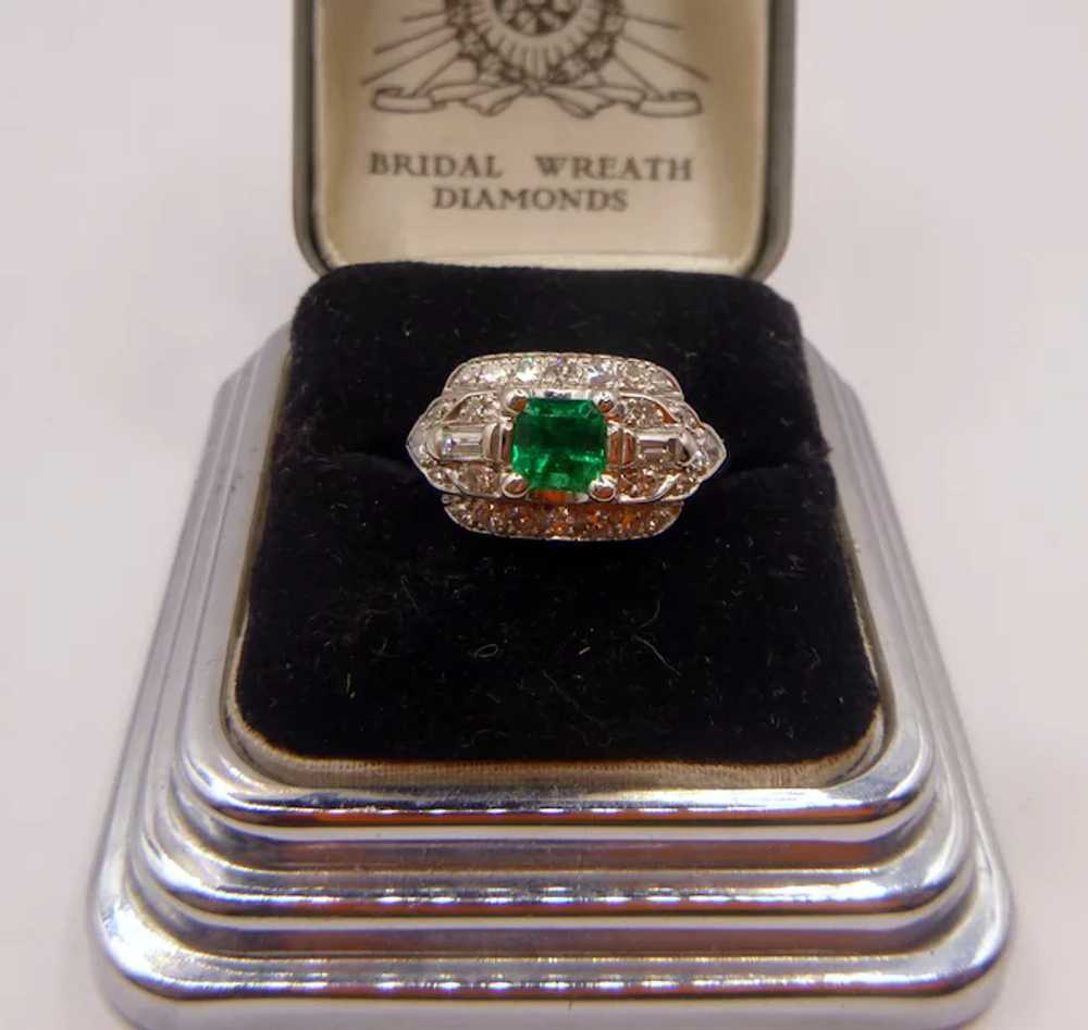 Vintage Emerald & Diamond 14K Gold Ring - image 11
