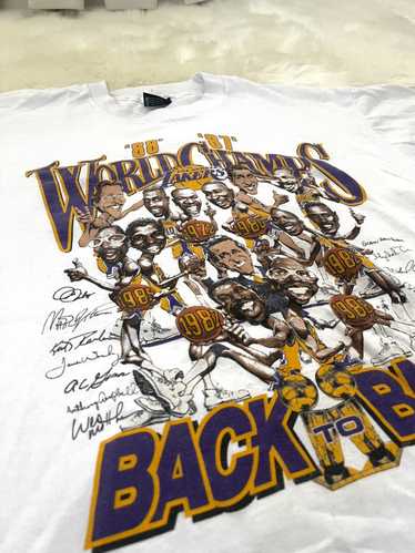 LA Lakers 2001 Championship - Hat - Strap Back – Overtime Sports